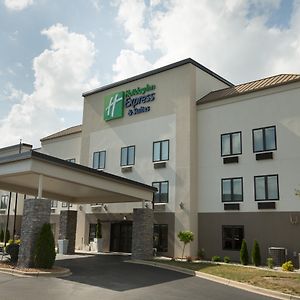 Holiday Inn Express Hotel & Suites Madison, An Ihg Hotel Exterior photo